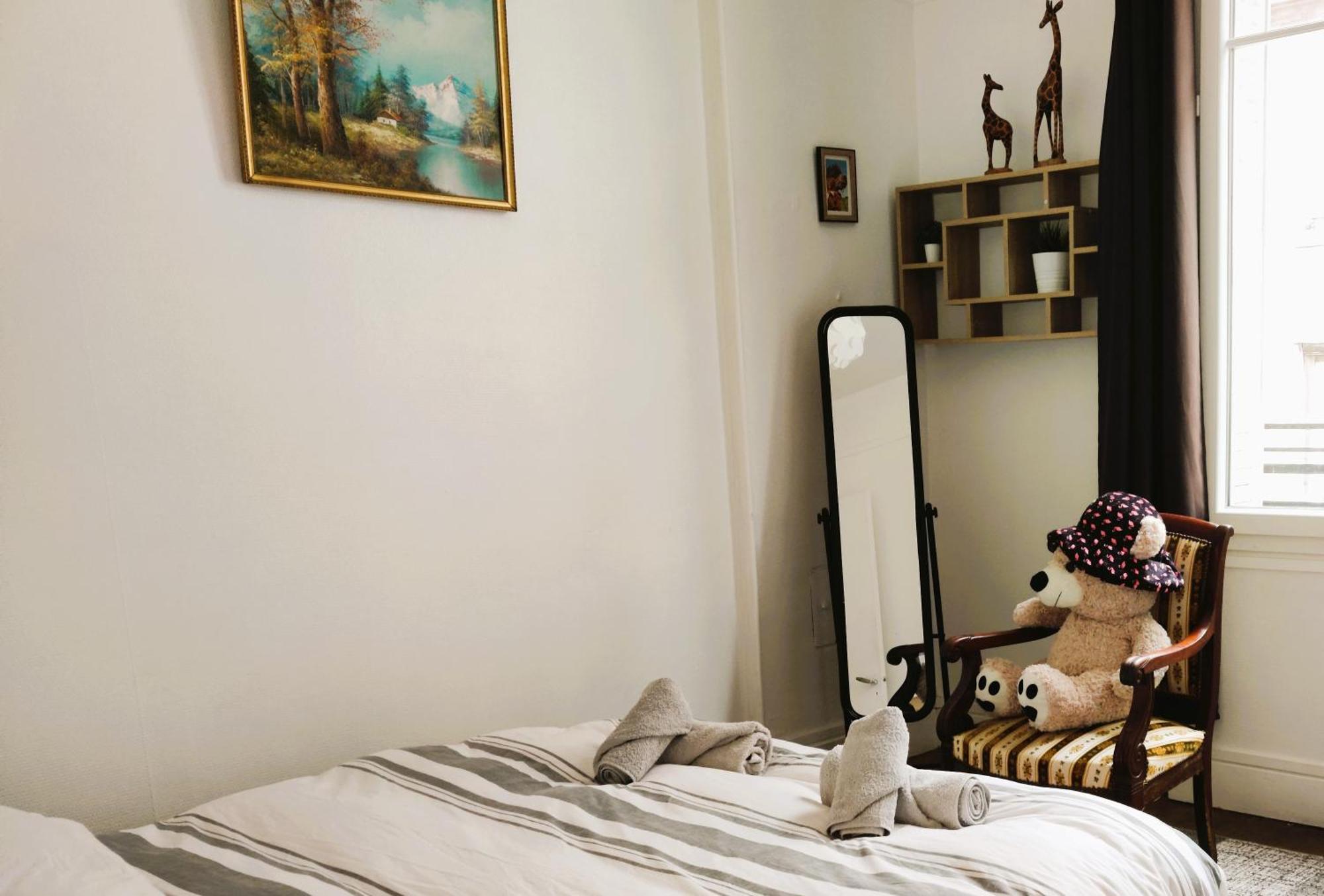 Au Coeur De Troyes - Calme Et Confort Apartment Ngoại thất bức ảnh