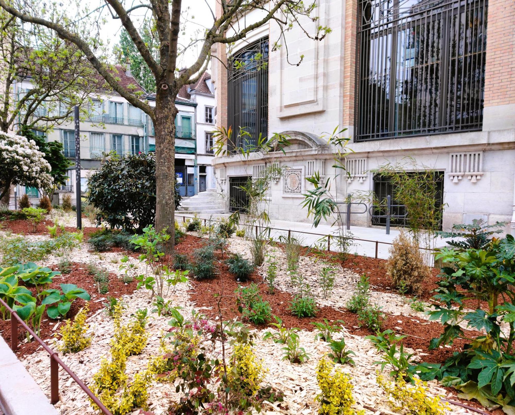 Au Coeur De Troyes - Calme Et Confort Apartment Ngoại thất bức ảnh